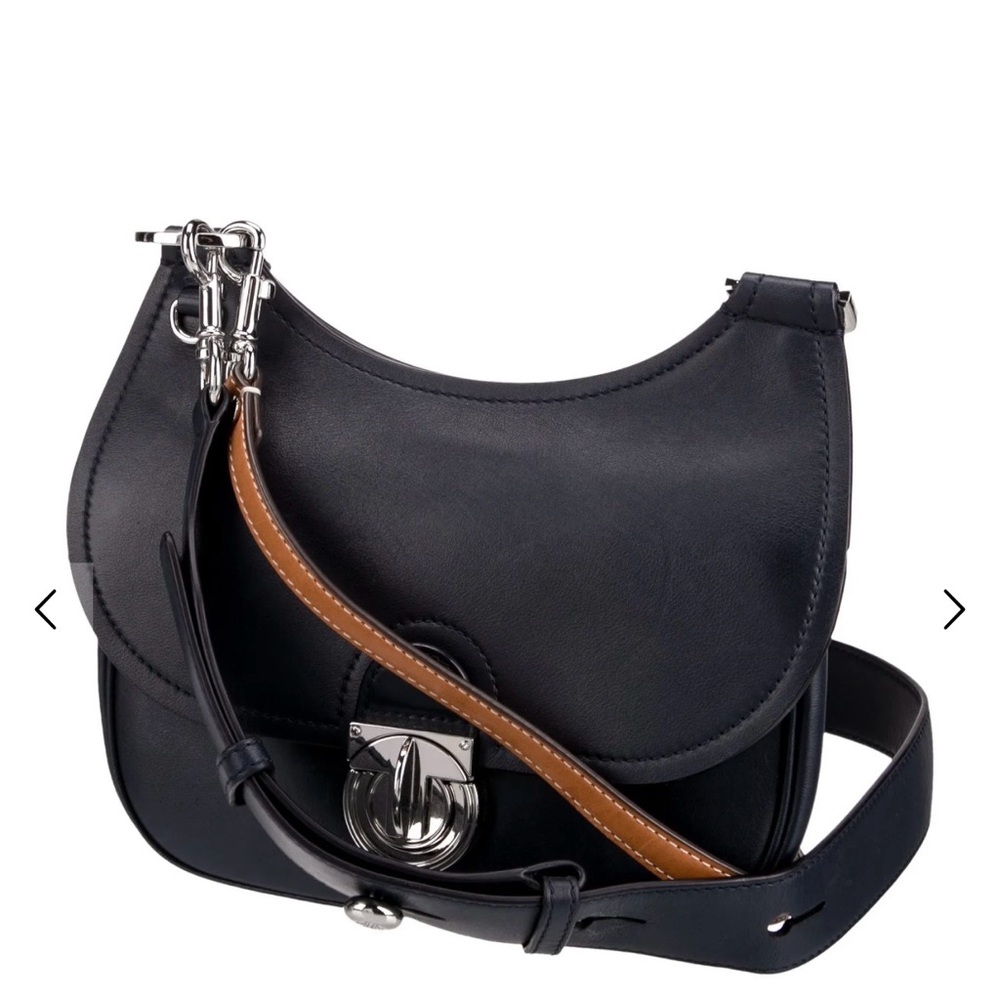 Elegant Black Leather Women's Bag